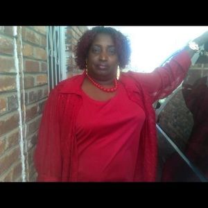 Meet your Posher, Joyce